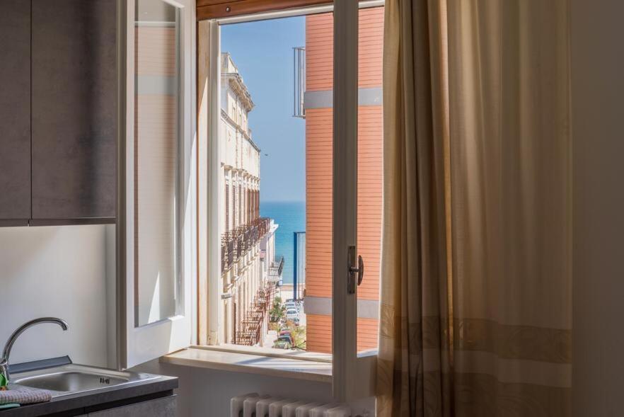 Casa Giali - Sea ​​View Home For Family Giovinazzo Zewnętrze zdjęcie